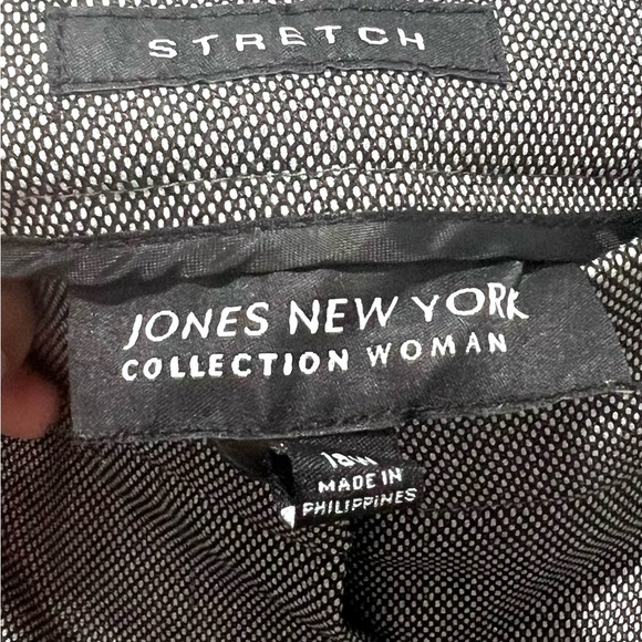 Jones New York Black and White Patterned Pants 18W - Picture 2 of 9